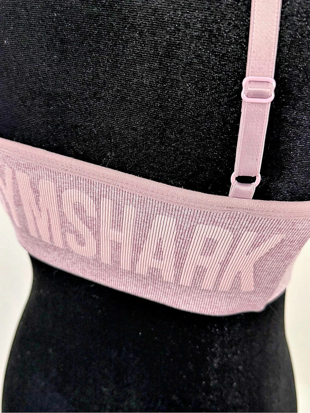 Gymshark Adjustable Strap Seamless Sports Bra Pink